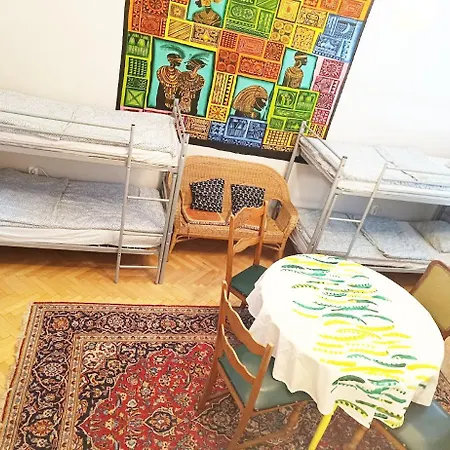 Bridgetown אכסניה *