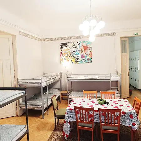 Bridgetown * Budapešť