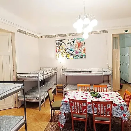 Bridgetown * Budapeşte
