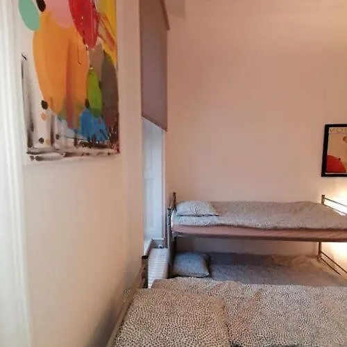 Bridgetown 호스텔 *